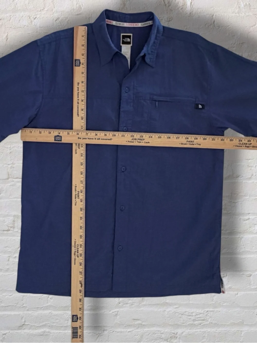 The North Face Men’s Medium Short Sleeve Blue Utility Shirt Hidden Zip Pocket